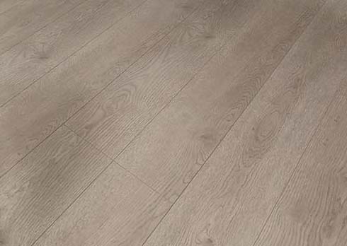 高耐久・幅広フローリング