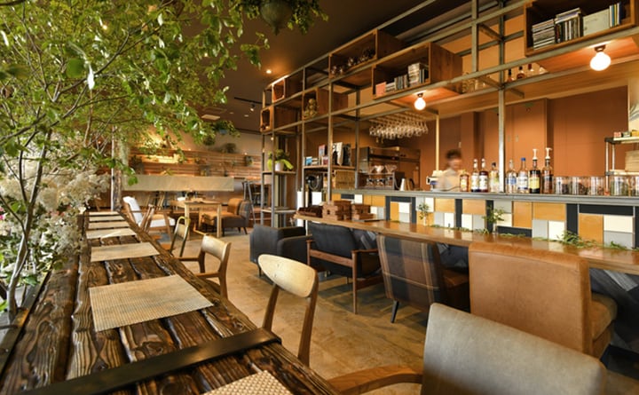 HANADAN CAFE（約2.8km）