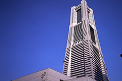 横浜ランドマークタワー
