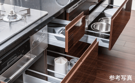 スライドストッカー