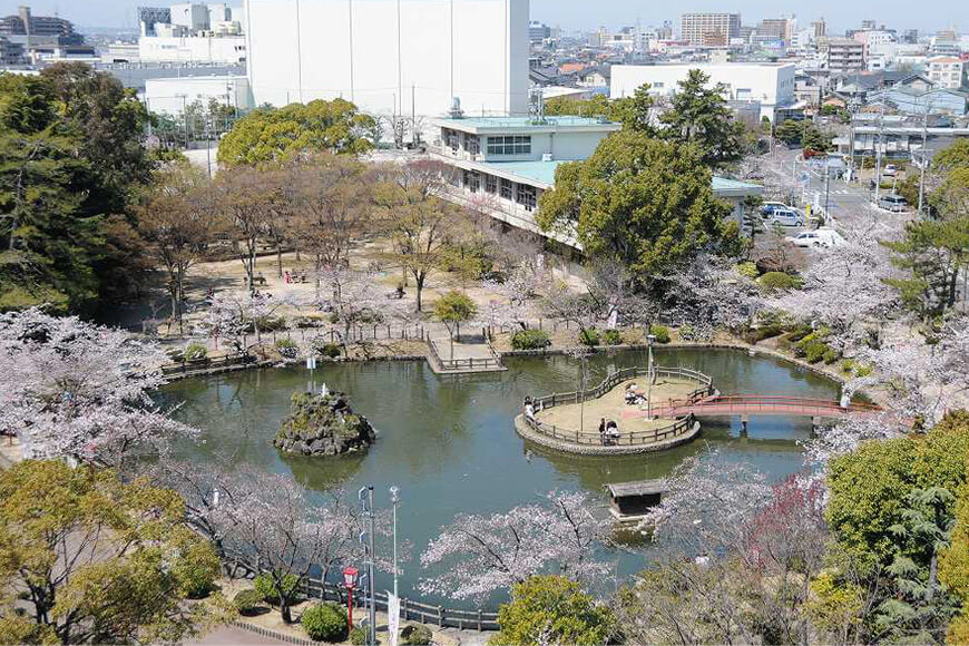 安城公園　徒歩9分（約700m）