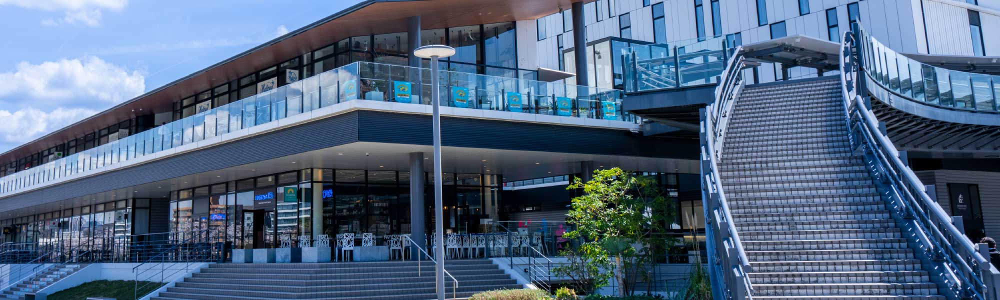 OTO RIVERSIDE TERRACE