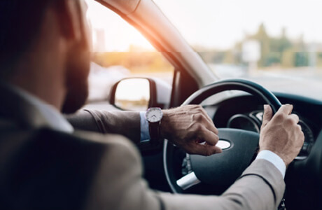 通勤に、レジャーに、カーライフも軽快。